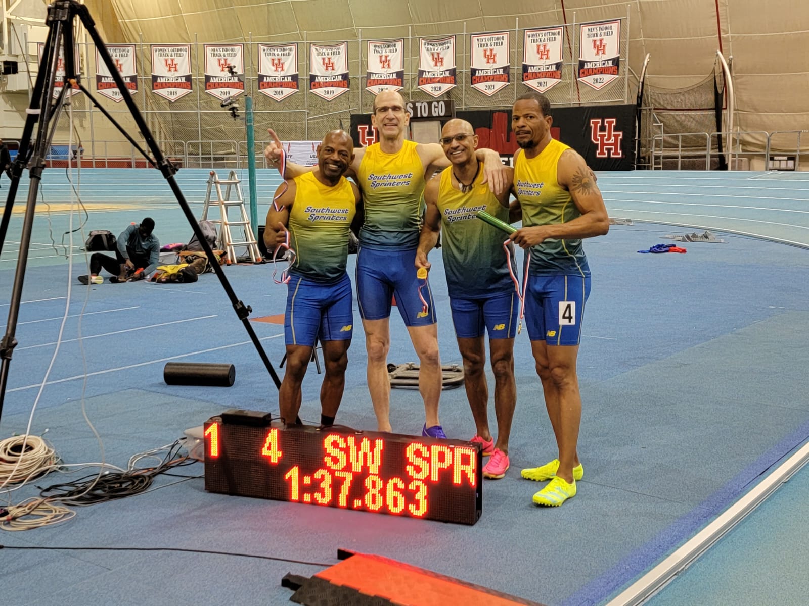 4x200